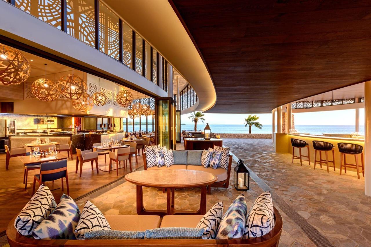 Fiji Marriott Resort Momi Bay Экстерьер фото The Beach Club